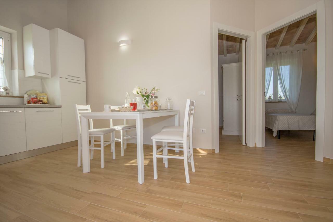 Agriturismo Il Mirto Pescia Romana Eksteriør bilde